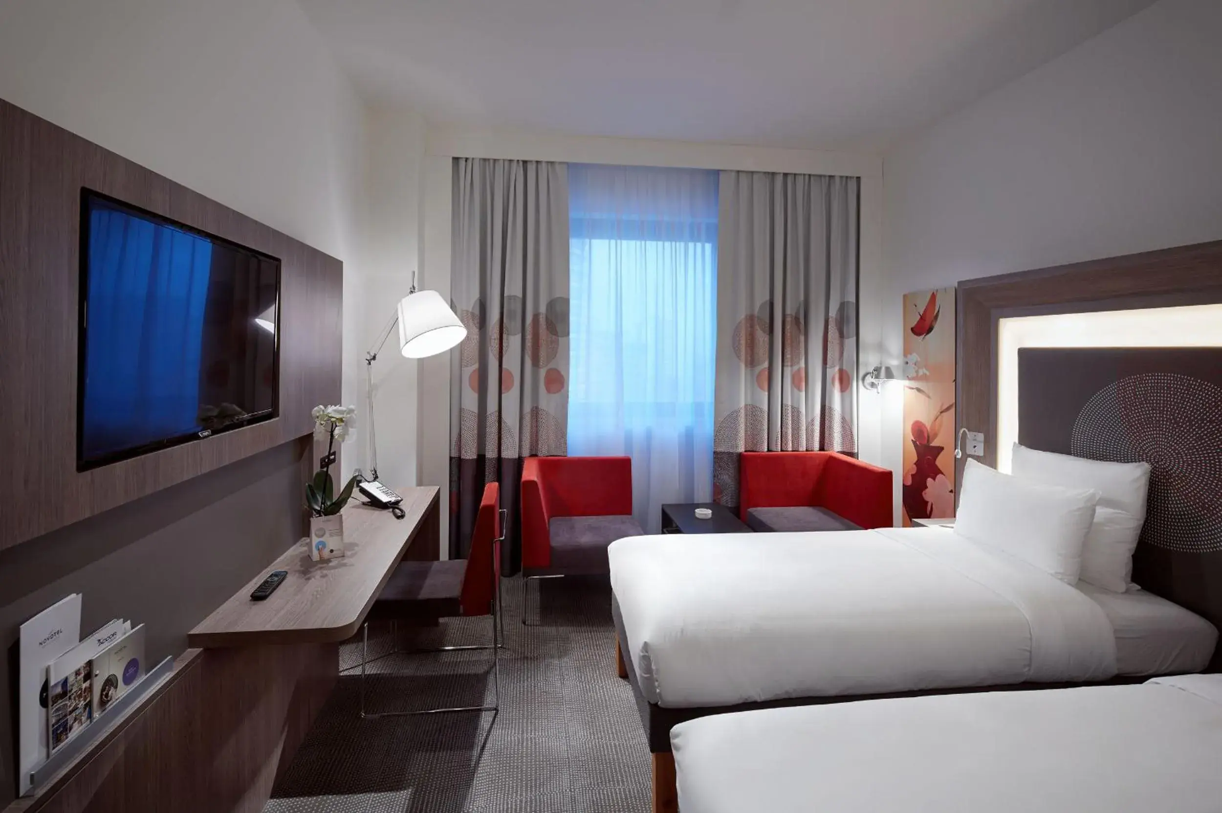 Photo of the whole room, Bed in Novotel Konya